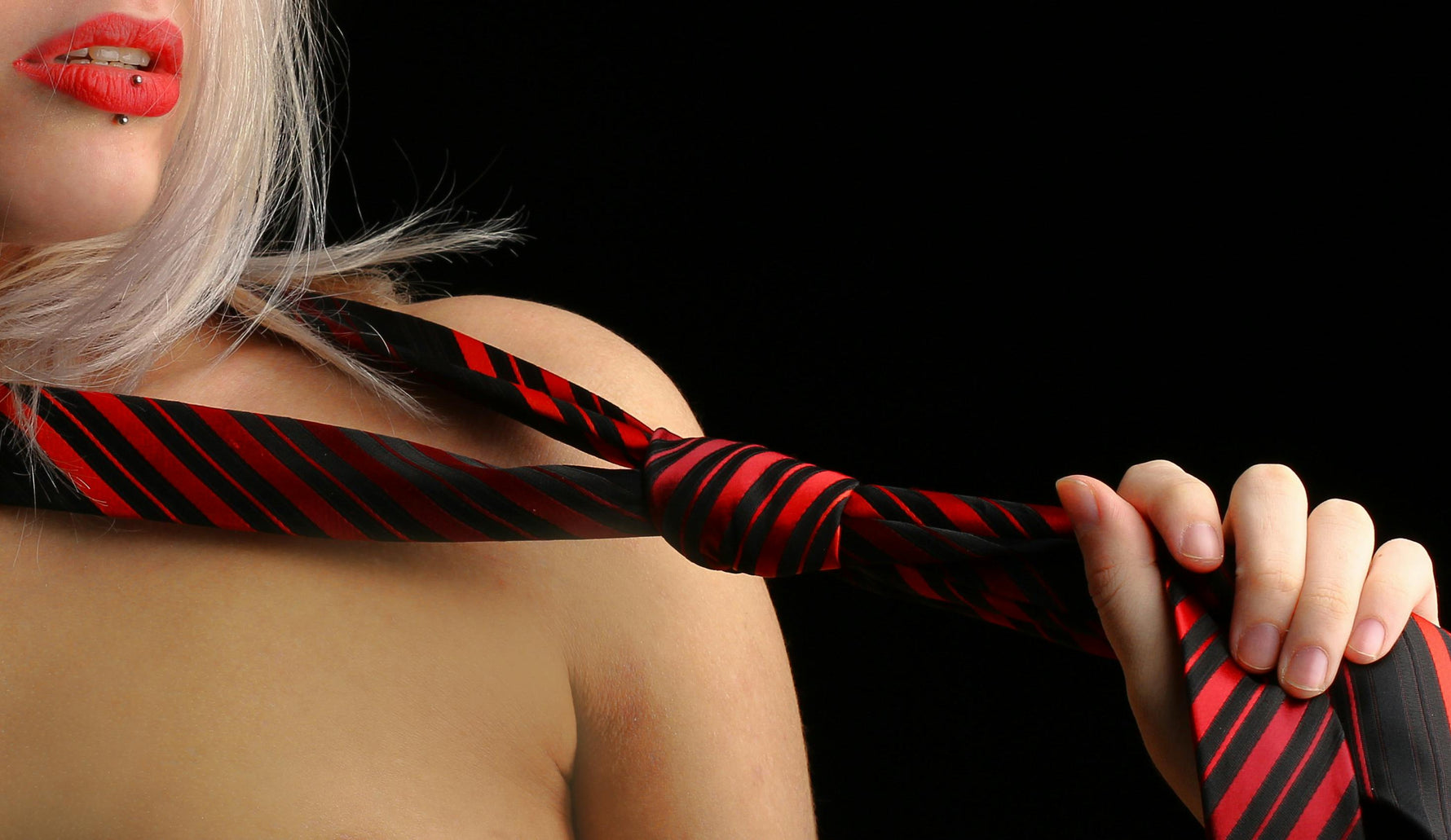 Discover the Art of Light Bondage: A Fun and Informative Guide